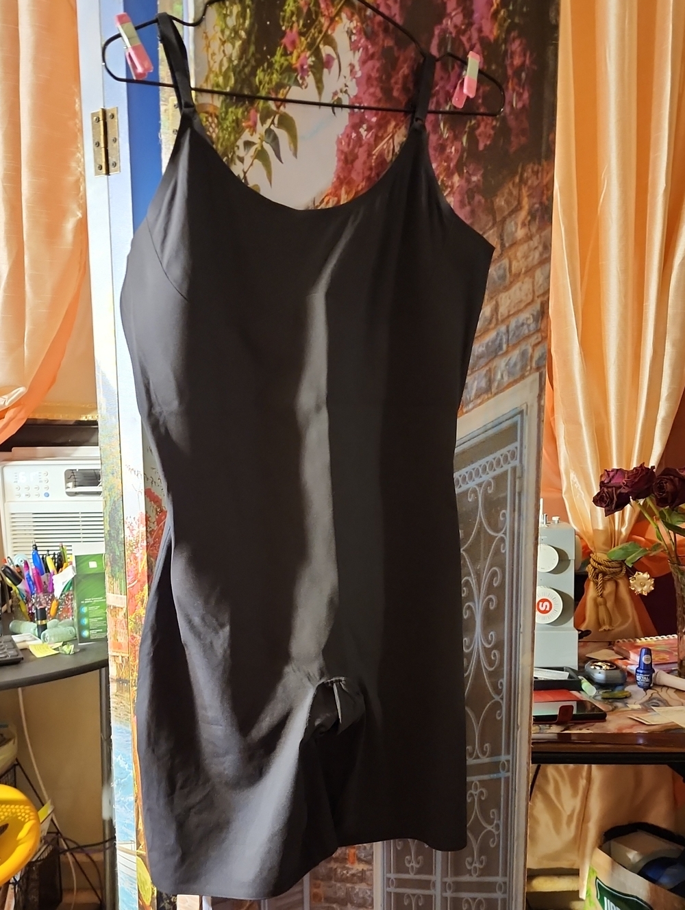 Women's Shapwear Bodysuit Boy Short Length. Sz XXL